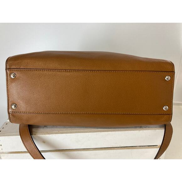 MICHAEL KORS, LARGE BROWN PEBBLED LEATHER SHOULDER BAG (ASIS) - Picture 10 of 16